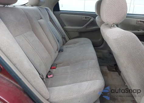 2000 Toyota Camry Le from USA, damaged, VIN 4T1BG22K4YU993484